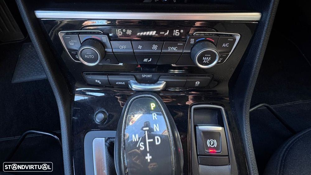 BMW 225xe Active Tourer Advantage - 18