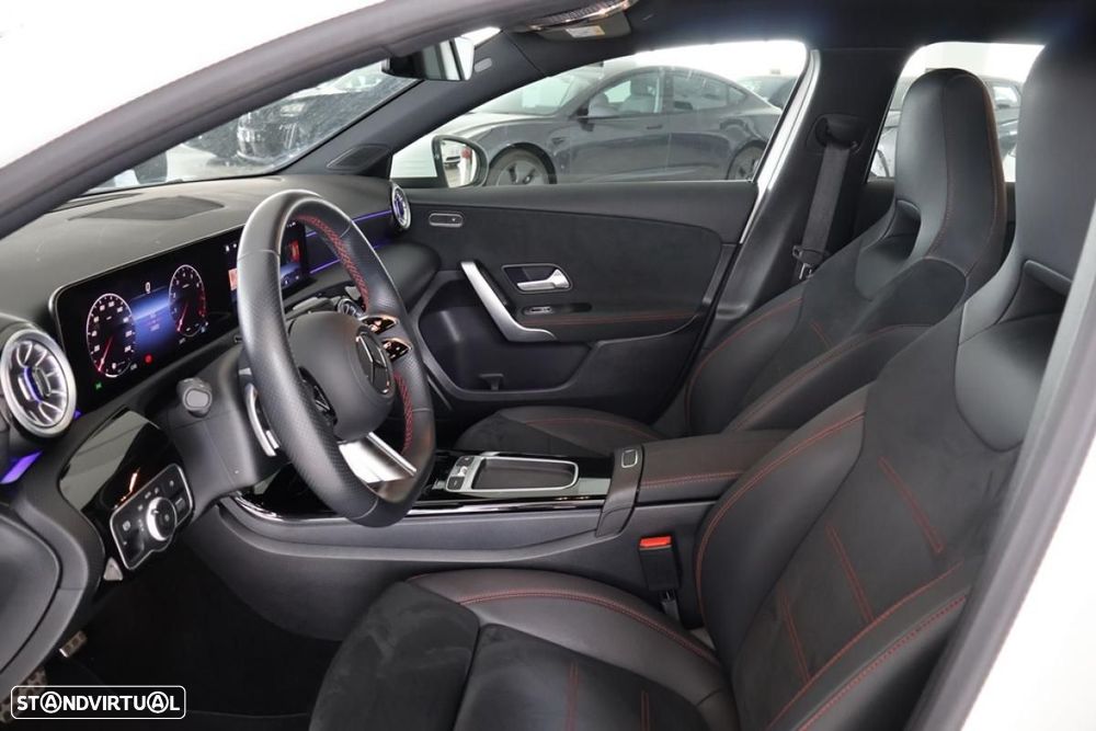 Mercedes-Benz A 250 e 8G-DCT AMG Line Advanced Plus - 20