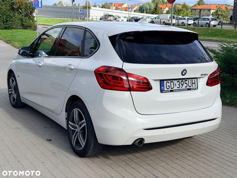 BMW Seria 2 218d GT Luxury Line sport - 4