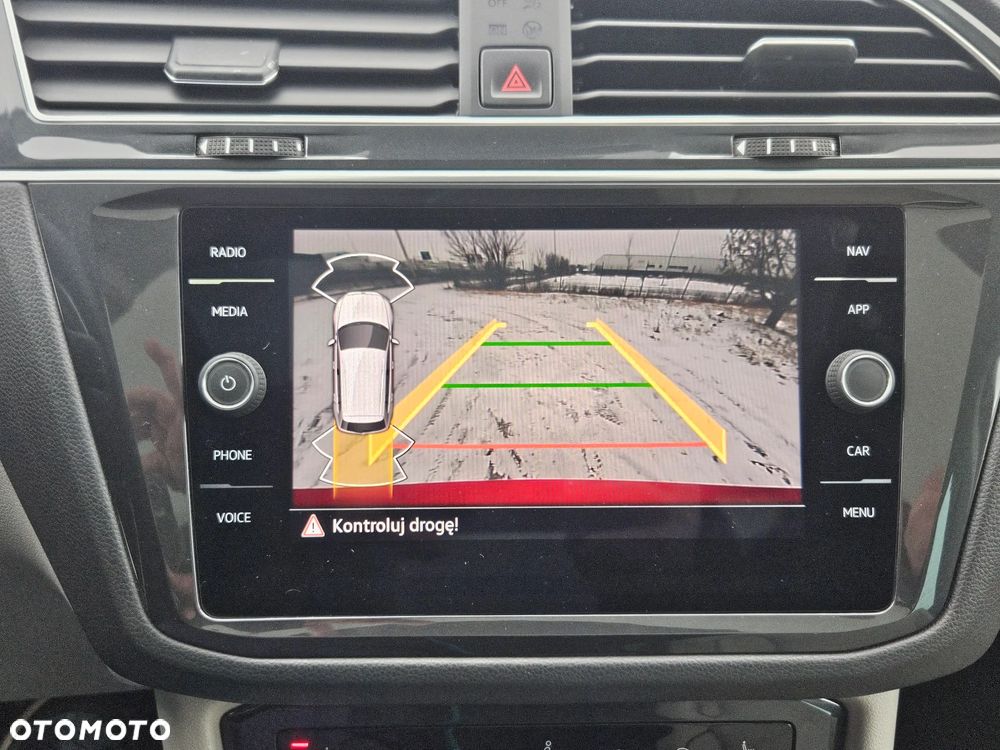 Volkswagen Tiguan 2.0 TSI 4Mot Elegance DSG - 27