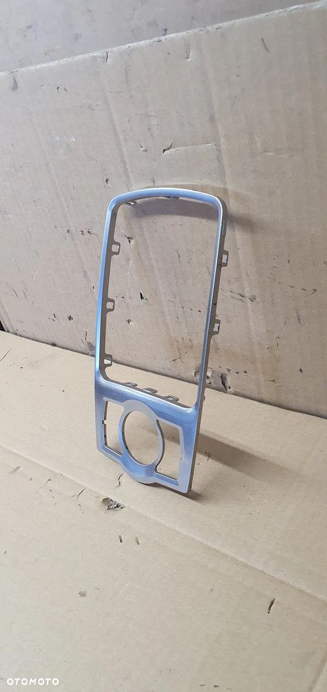 Ramka dekor tunelu zmiany biegów chrom Audi A6 C6 4F0864260A - 3