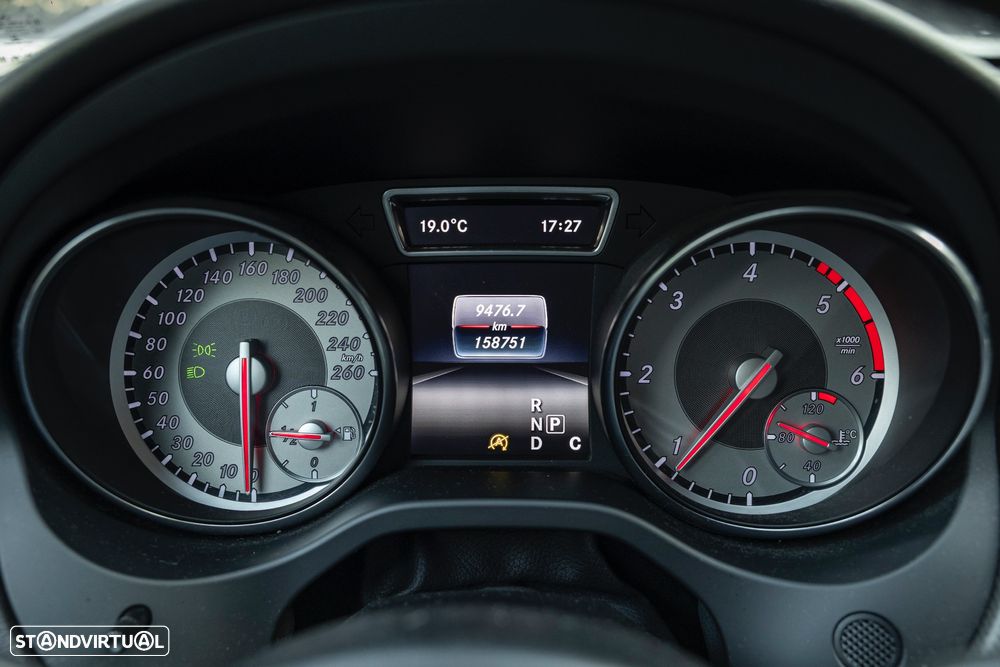 Mercedes-Benz CLA 180 d Shooting Brake Urban Aut. - 8