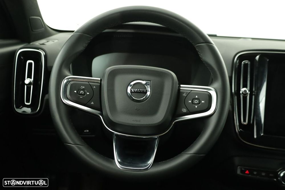 Volvo XC 40 1.5 T2 Plus Dark Auto - 15
