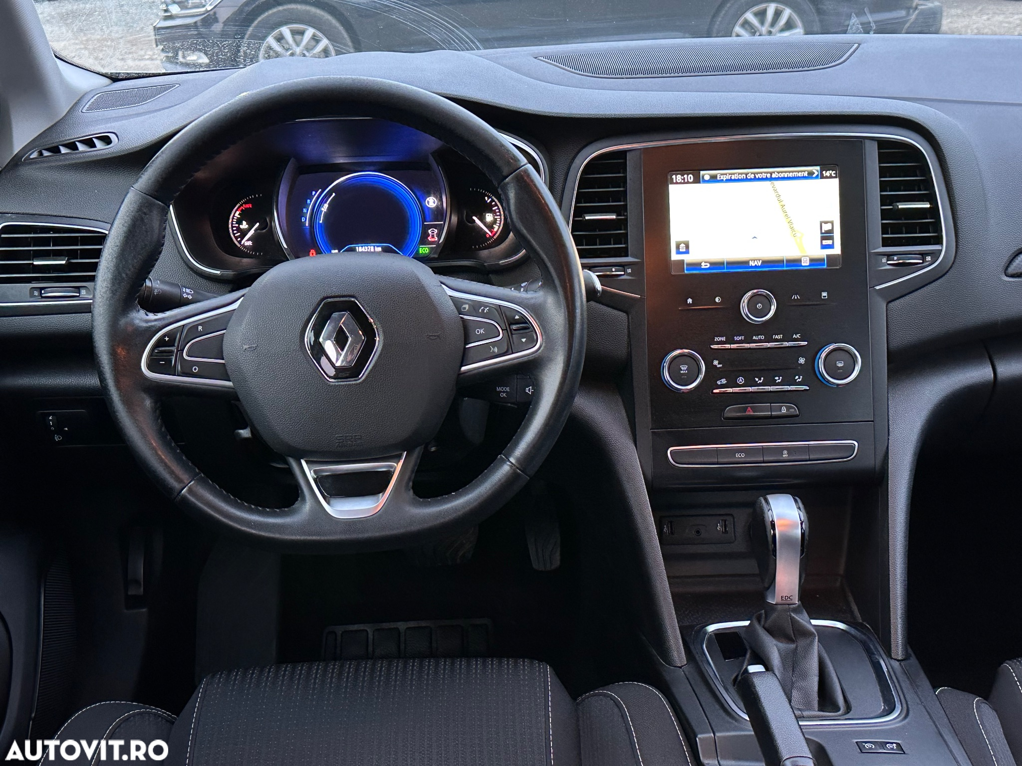 Renault Megane Grandtour BLUE dCi 115 EDC BUSINESS EDITION - 30