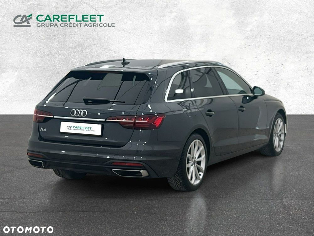 Audi A4 Limousine - 5