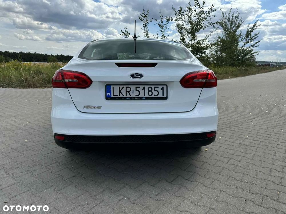 Ford Focus 1.6 Trend - 5