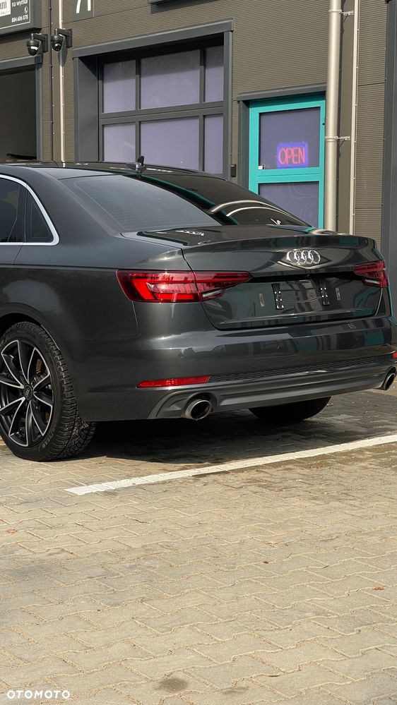 Audi A4 2.0 TFSI ultra S tronic - 8