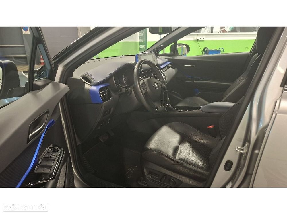 Toyota C-HR 2.0 Hybrid Lounge - 9