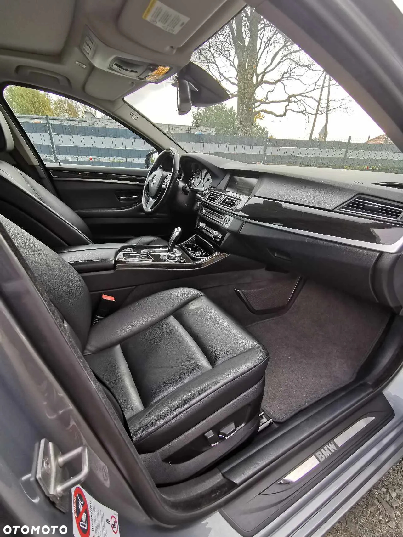 BMW Seria 5 520d Touring - 9