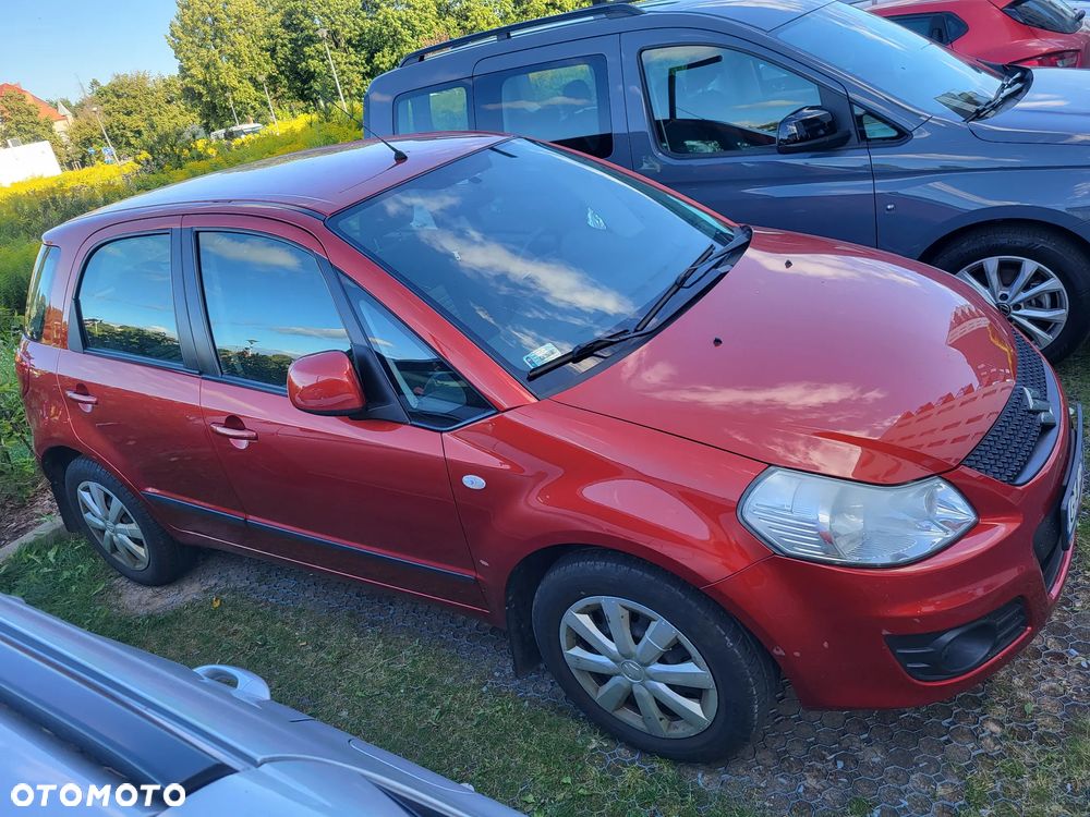Suzuki SX4 1.5 Comfort - 2