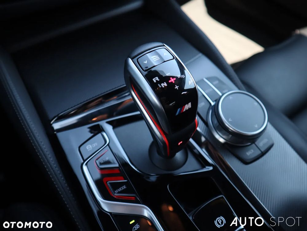 BMW M5 Competition - 37