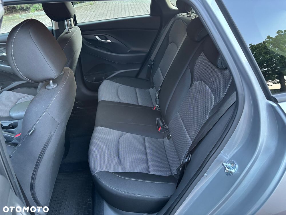 Hyundai i30 1.0 T-GDI Modern - 12