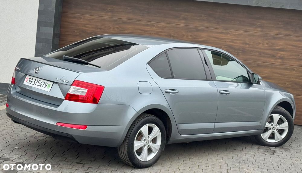 Skoda Octavia 1.8 TSI Green tec DSG Elegance - 10