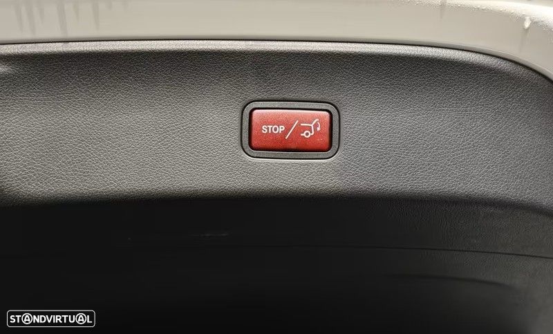 Mercedes-Benz GLC 300 - 13