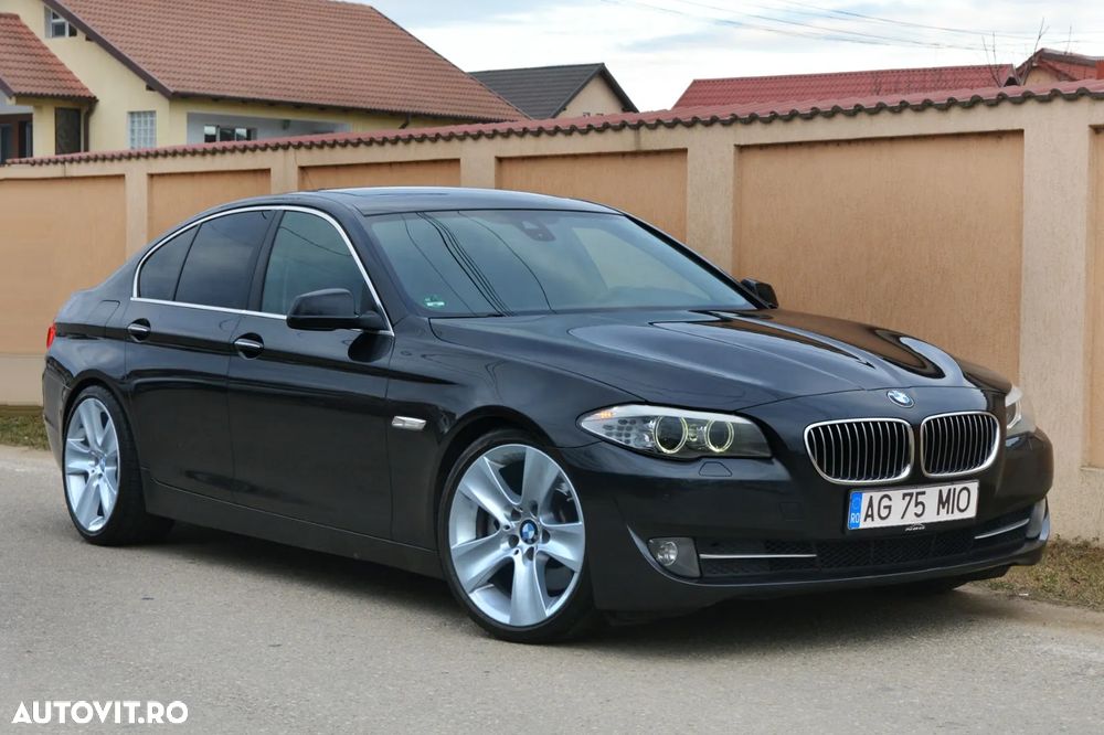 BMW Seria 5 520d xDrive - 1