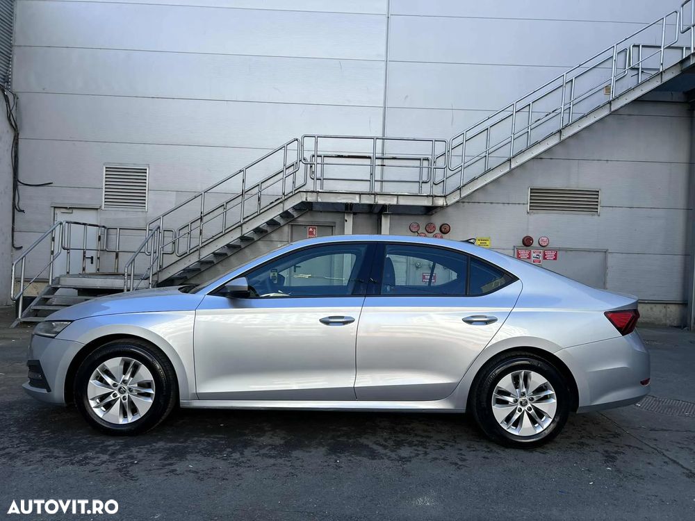 Skoda Octavia 2.0 TDI DSG Ambition - 9