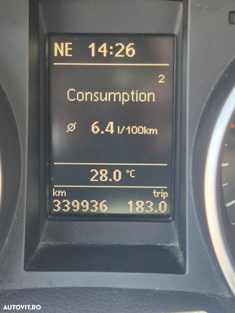 VOLKSWAGEN Golf 2012 — imagine 22