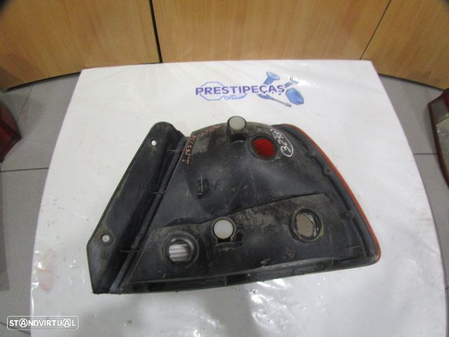 Farol Tras Stop3248 HYUNDAI ACCENT 2 2000 1.3I 86CV 5P BRANCO ESQ GRAY - 2