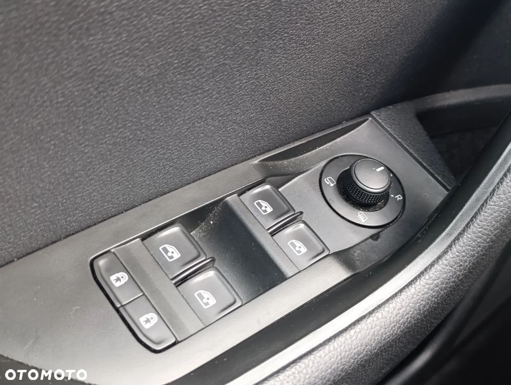 Skoda Superb 1.4 TSI ACT Ambition DSG - 22