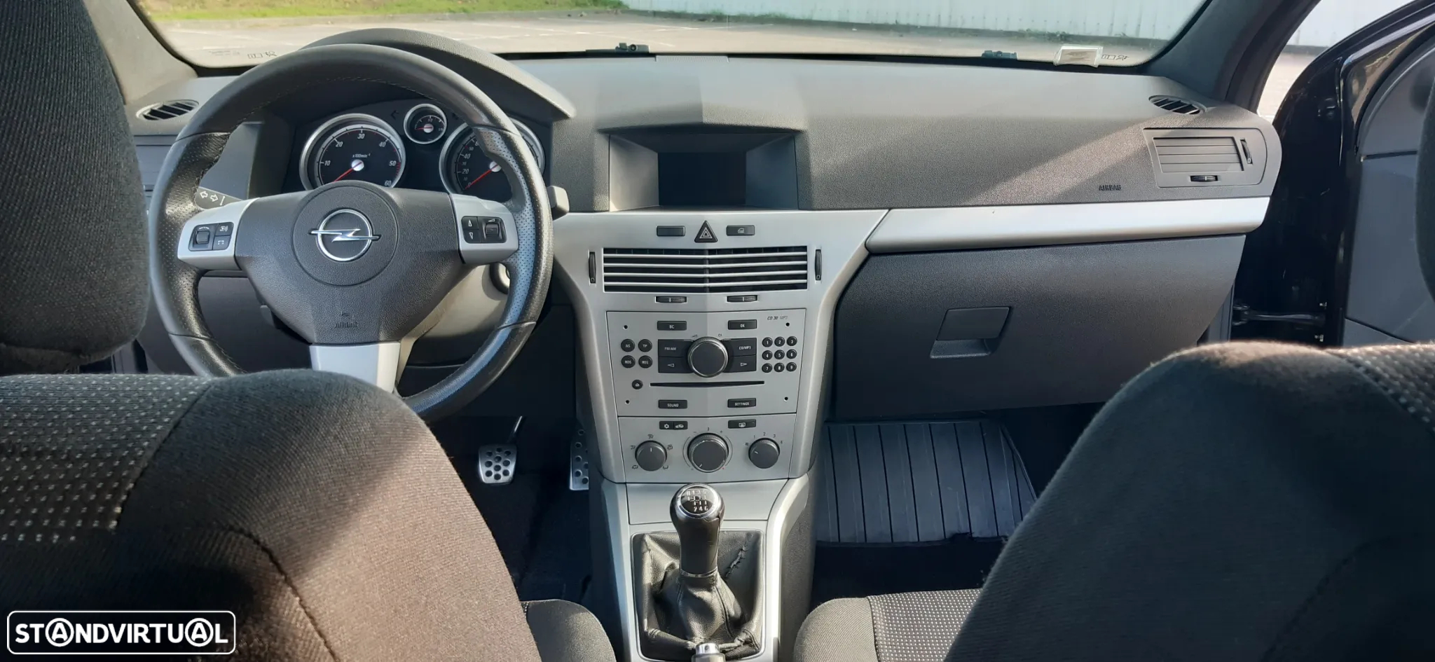 Opel Astra GTC 1.3 CDTi - 14