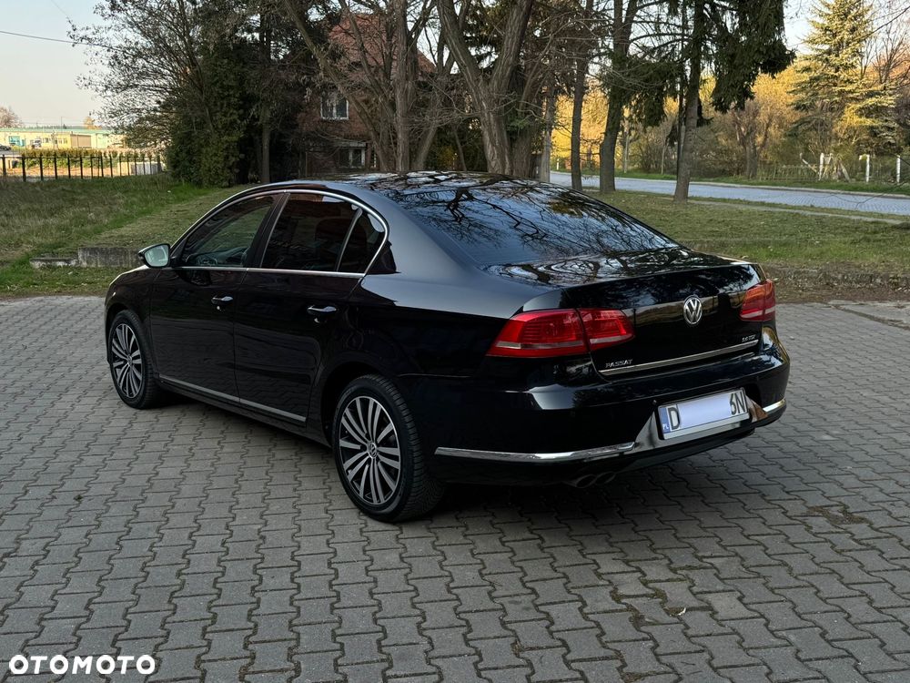 Volkswagen Passat 2.0 TDI Comfortline - 3