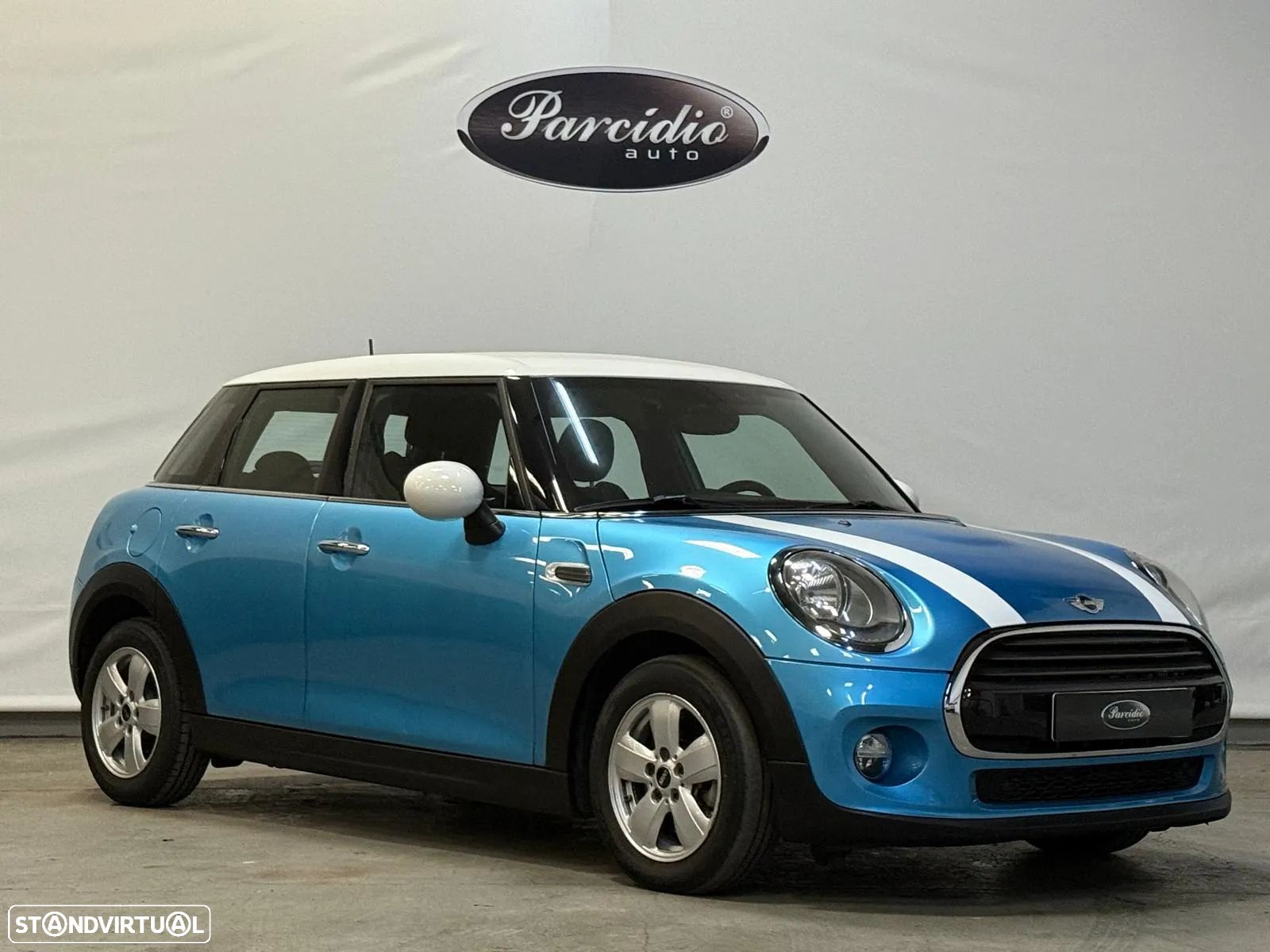 MINI 5 Portas Cooper D - 11