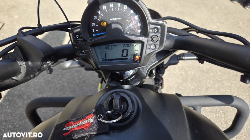 Kawasaki VN 650 Vulcan S - 4