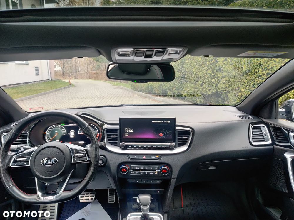 Kia ProCeed - 7