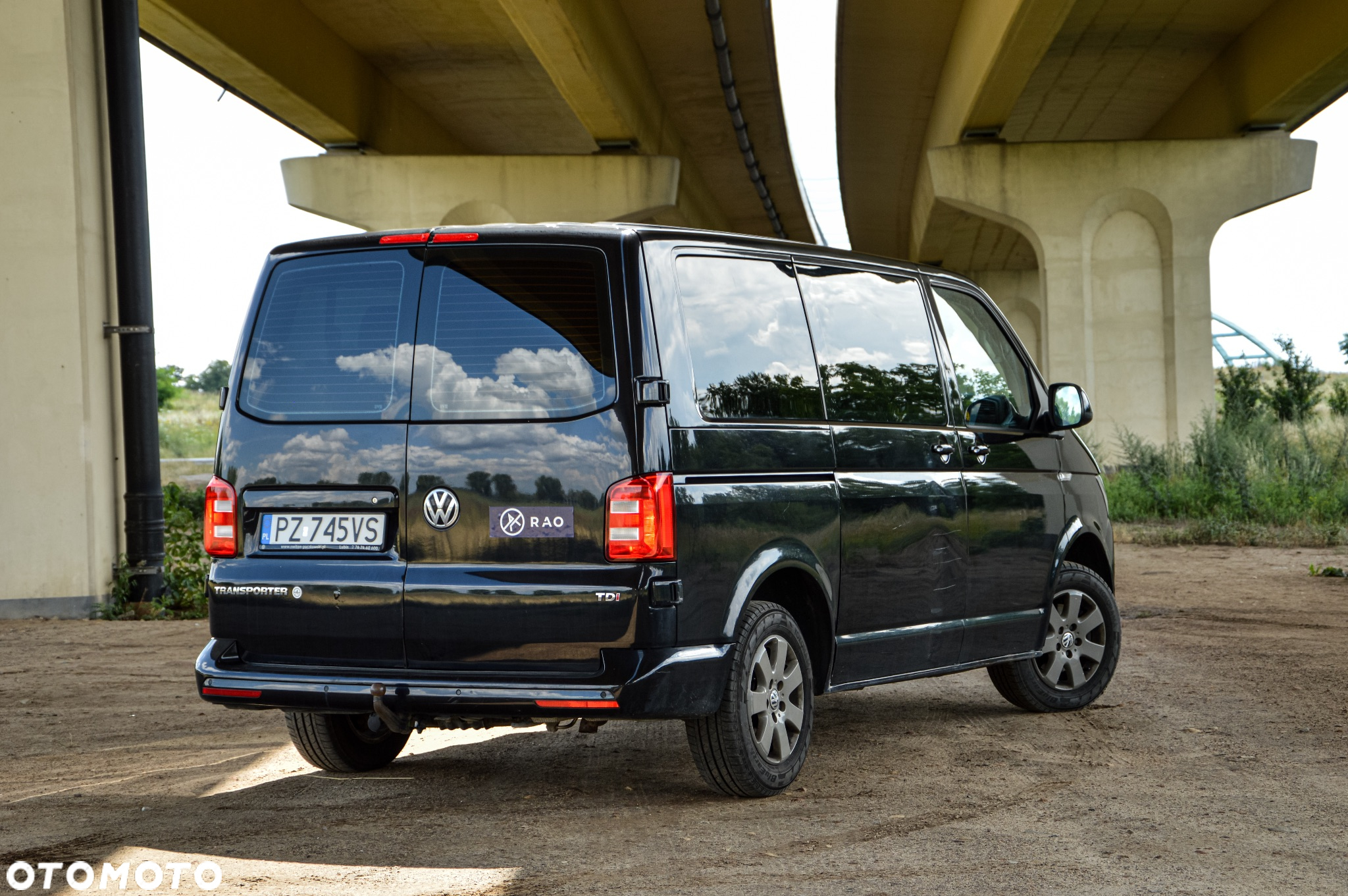 Volkswagen Transporter - 2