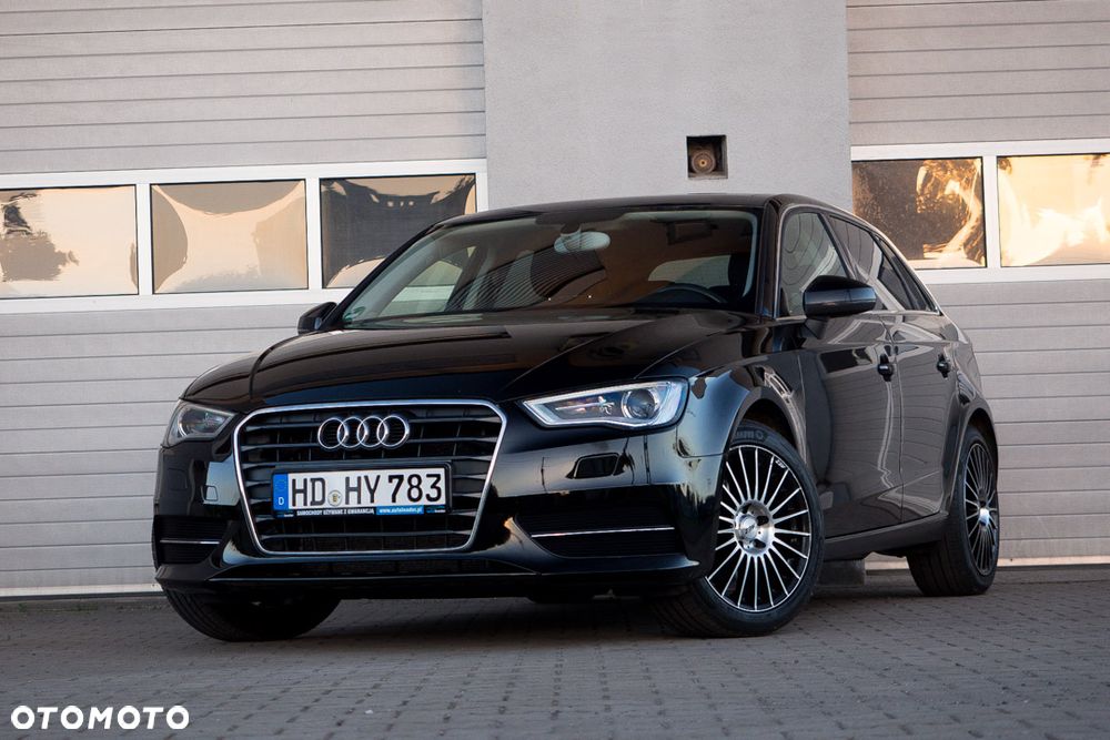 Audi A3 Sportback 1.4 TFSI Ambiente - 4