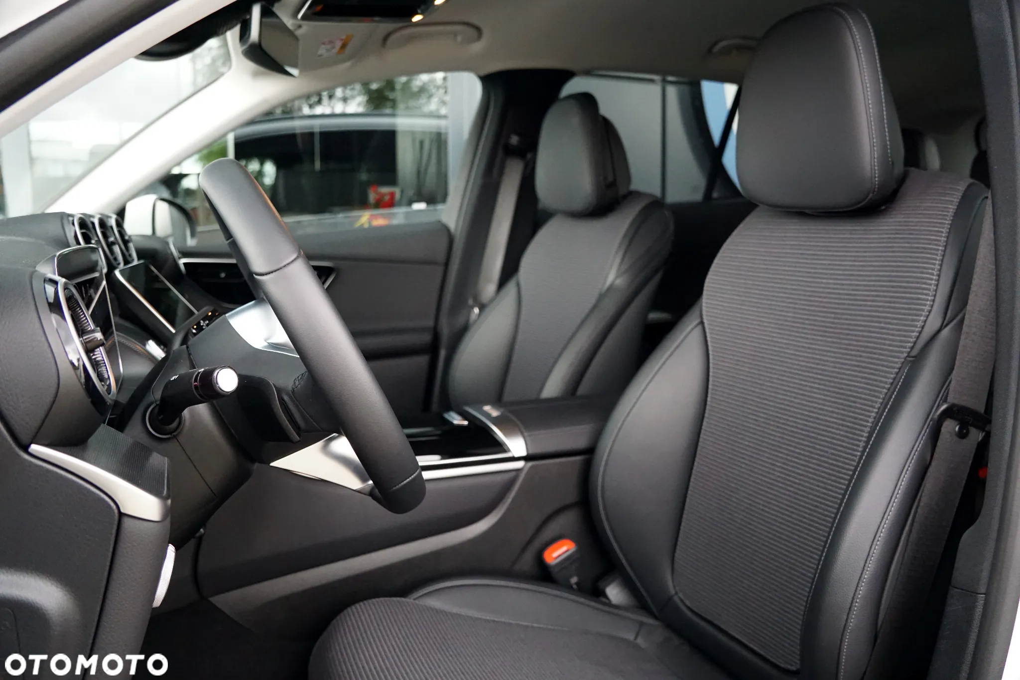 Mercedes-Benz GLC 220 d 4Matic 9G-TRONIC Avantgarde Advanced - 19