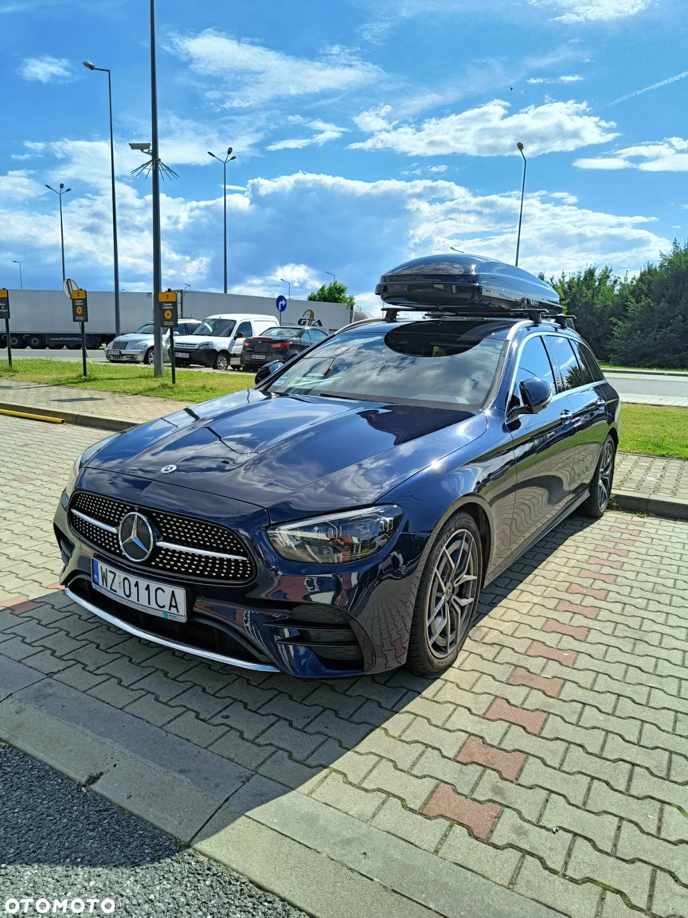 Mercedes-Benz Klasa E 220 d 4-Matic AMG - 29