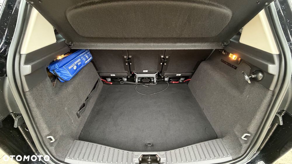 Ford C-MAX 1.5 TDCi Start-Stop-System Titanium - 25