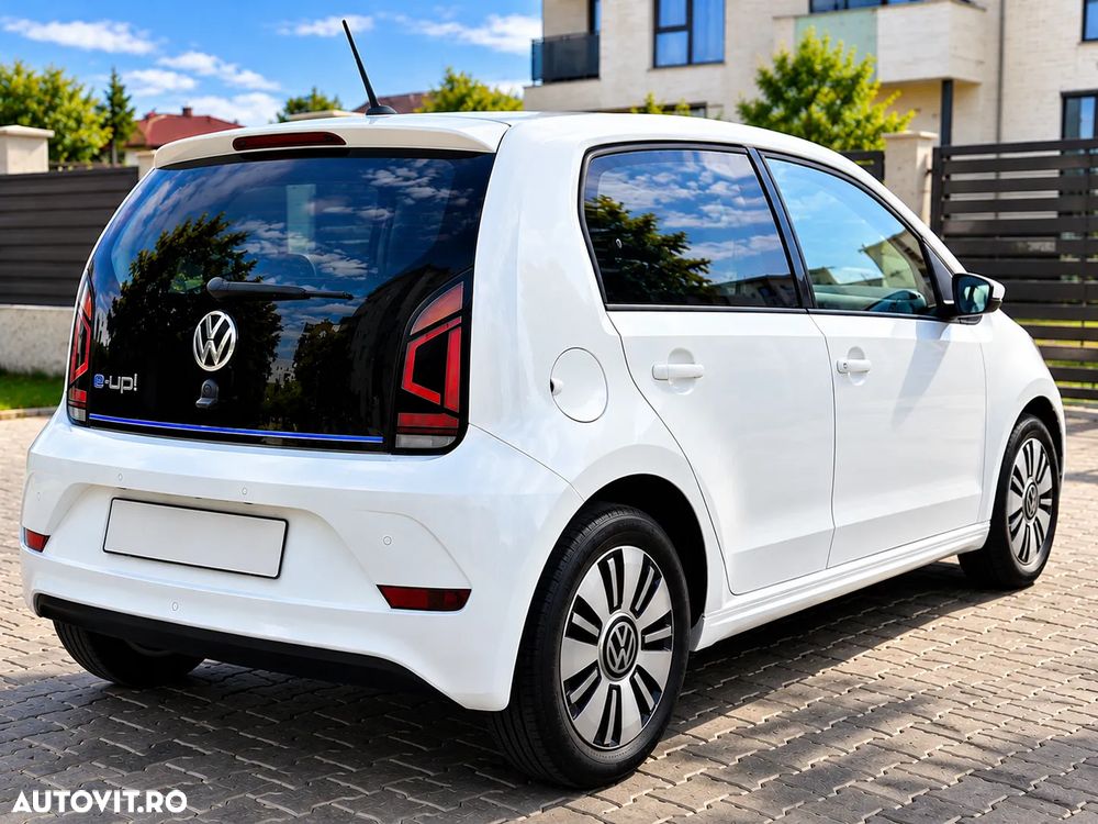 Volkswagen e-Up! - 4