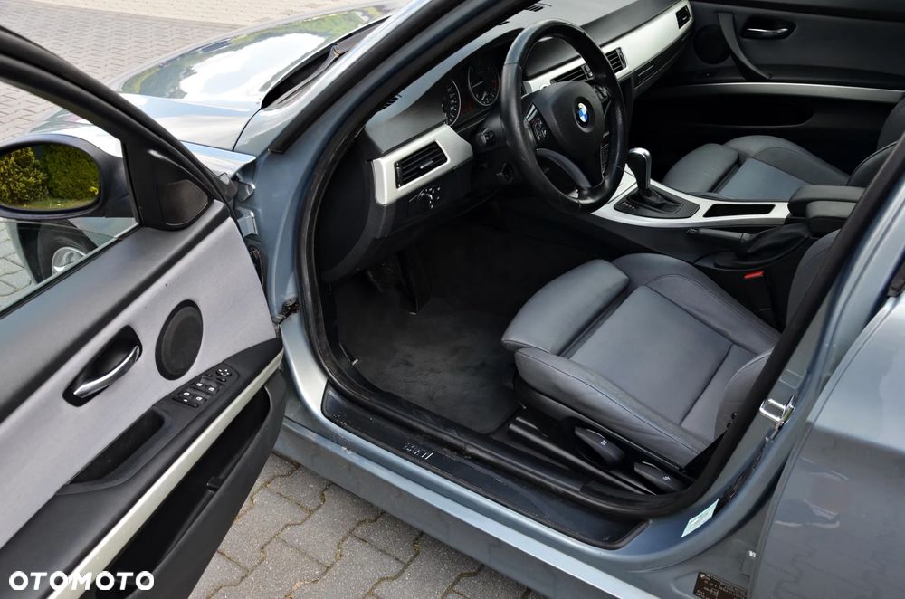 BMW Seria 3 320d DPF Touring Edition Fleet Exclusive - 7