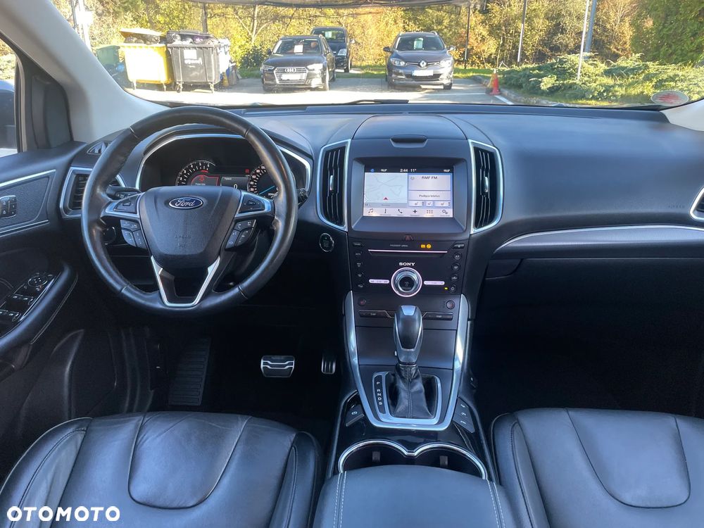 Ford Edge 2.0 TDCi Twin-Turbo 4WD Titanium - 30