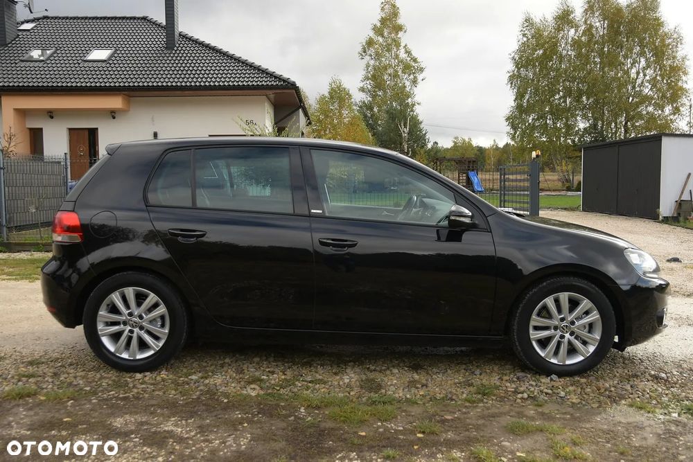 Volkswagen Golf 2.0 TDI DPF BlueMotion Technology Style - 10