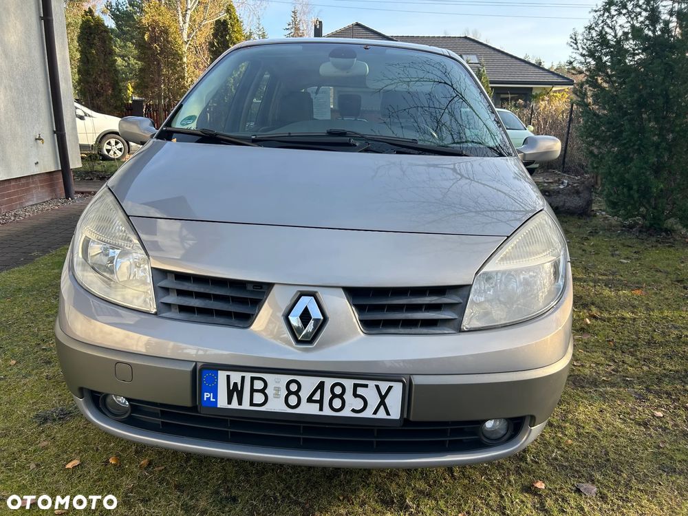 Renault Scenic - 2