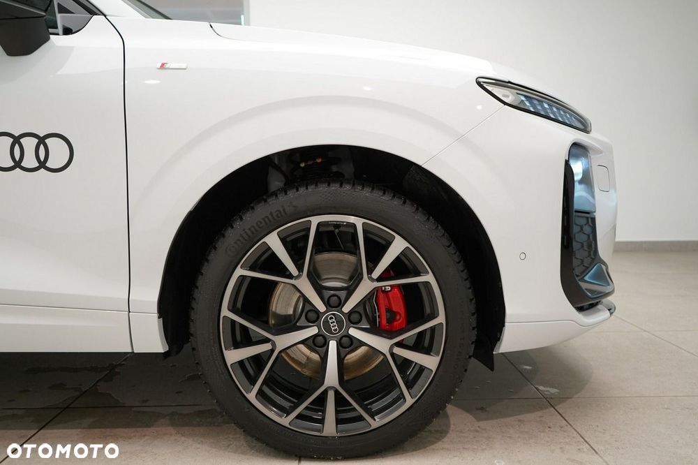 Audi Q3 TFSI 195 kW Quattro S tronic - 4