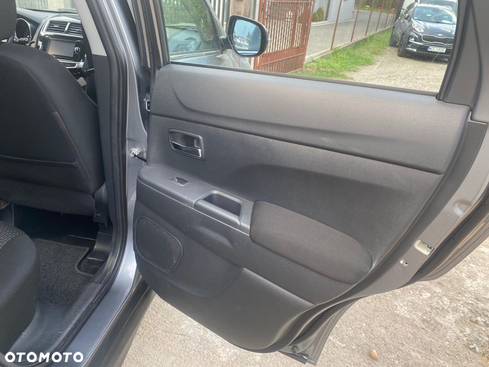 Mitsubishi ASX 1.6 2WD Comfort Edition - 17