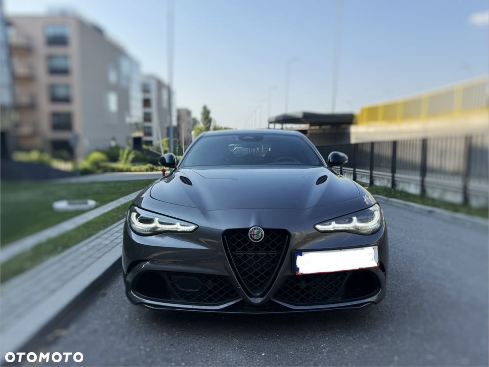 Alfa Romeo Giulia - 2