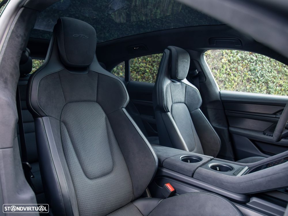 Porsche Taycan Sport Turismo GTS - 21