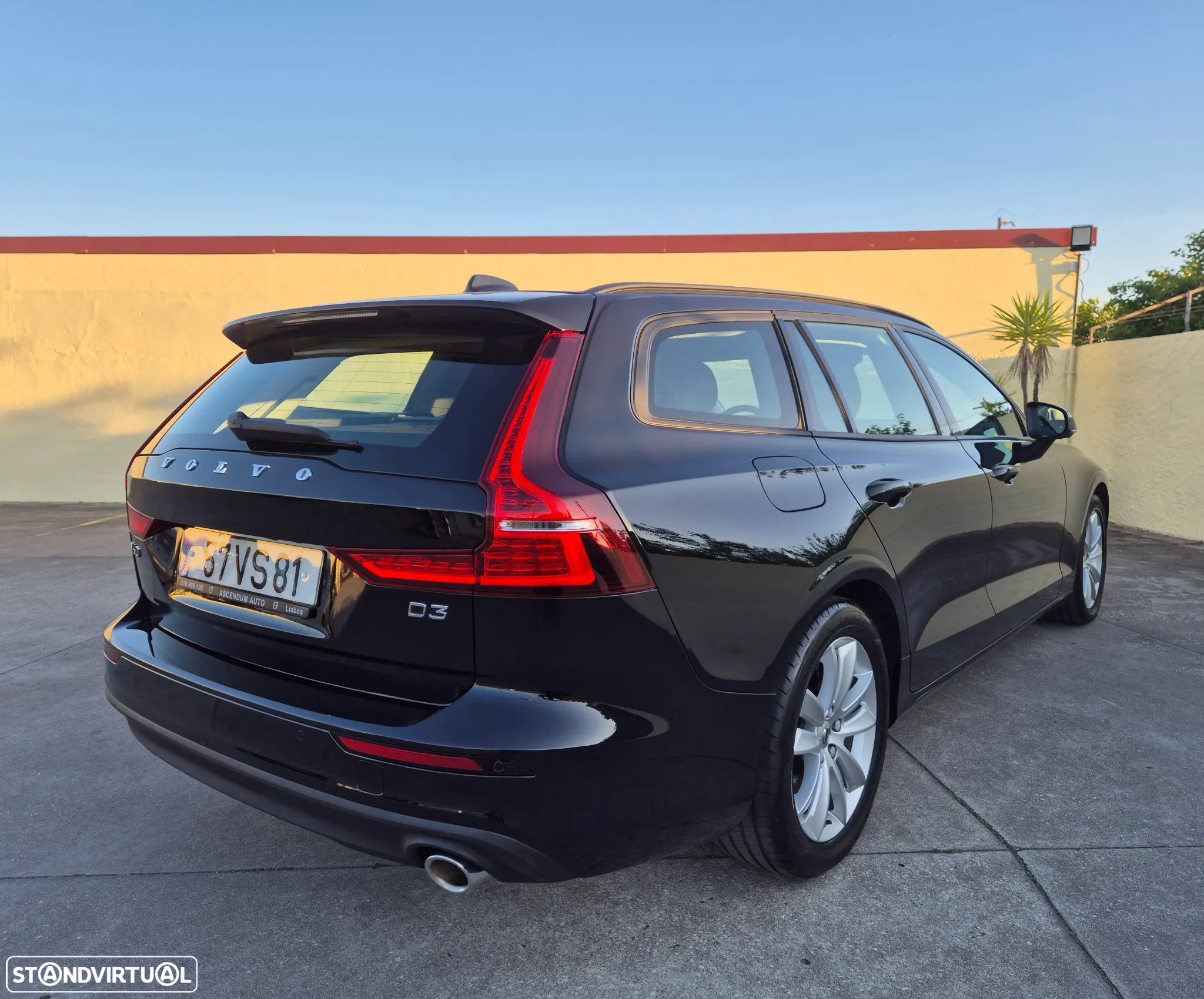 Volvo V60 2.0 D3 Momentum Plus Geartronic - 18