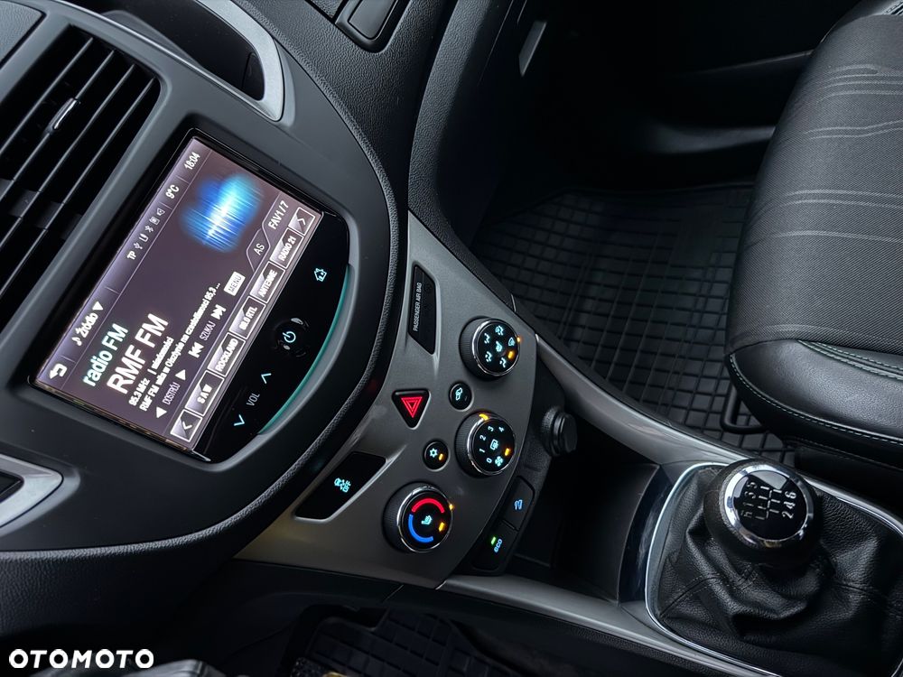 Chevrolet Trax 1.4T LT+ - 29