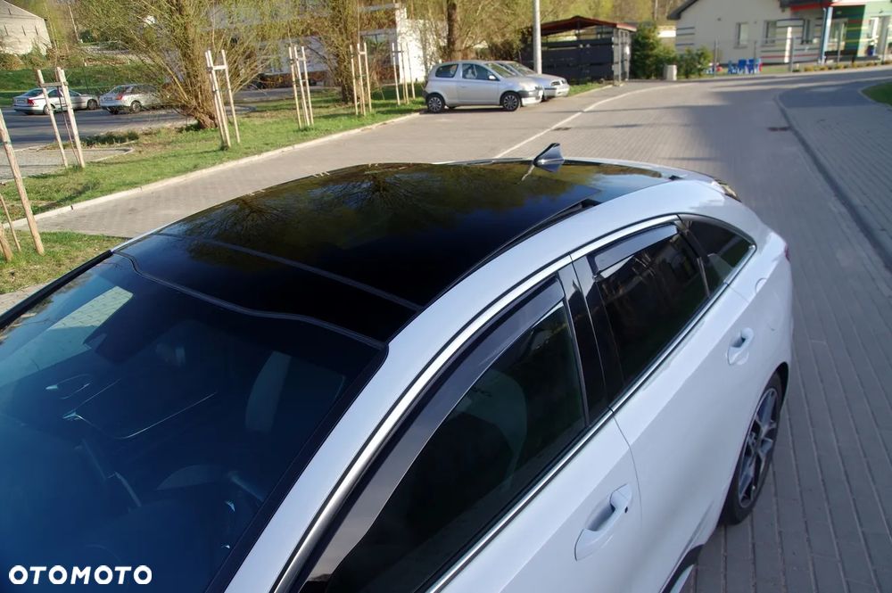 Kia ProCeed 1.6 CRDi GT Line DCT - 12