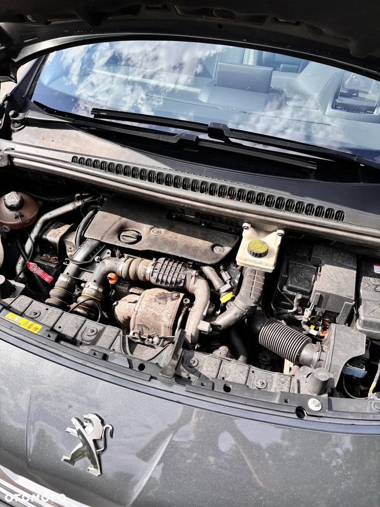 Peugeot 3008 - 18