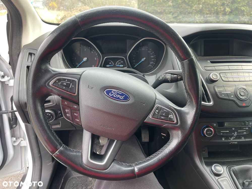 Ford Focus 1.5 TDCi DPF Start-Stopp-System Business - 15