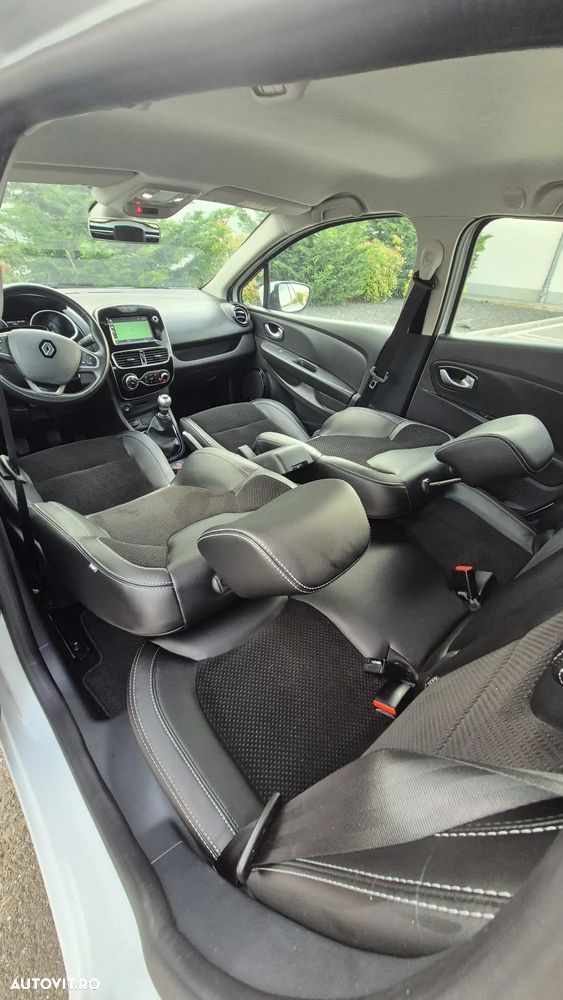 Renault Clio - 18
