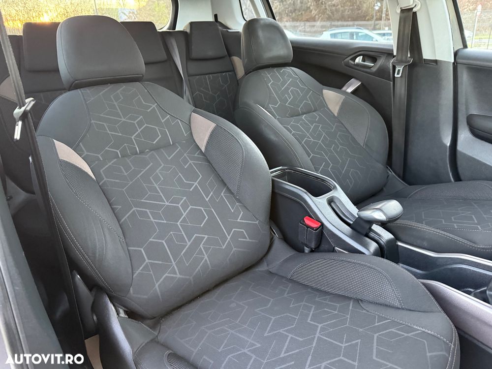 Peugeot 2008 ver-puretech-100-style - 33