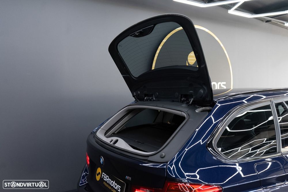 BMW 320 d Auto Pack M - 22